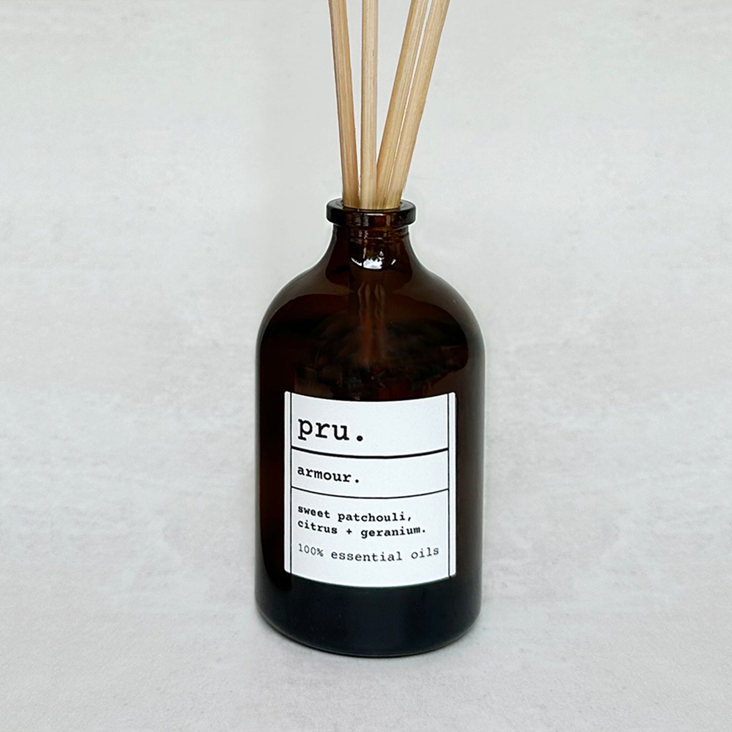 Apothecary 100% Essential Oil Diffuser 100ml - Amour