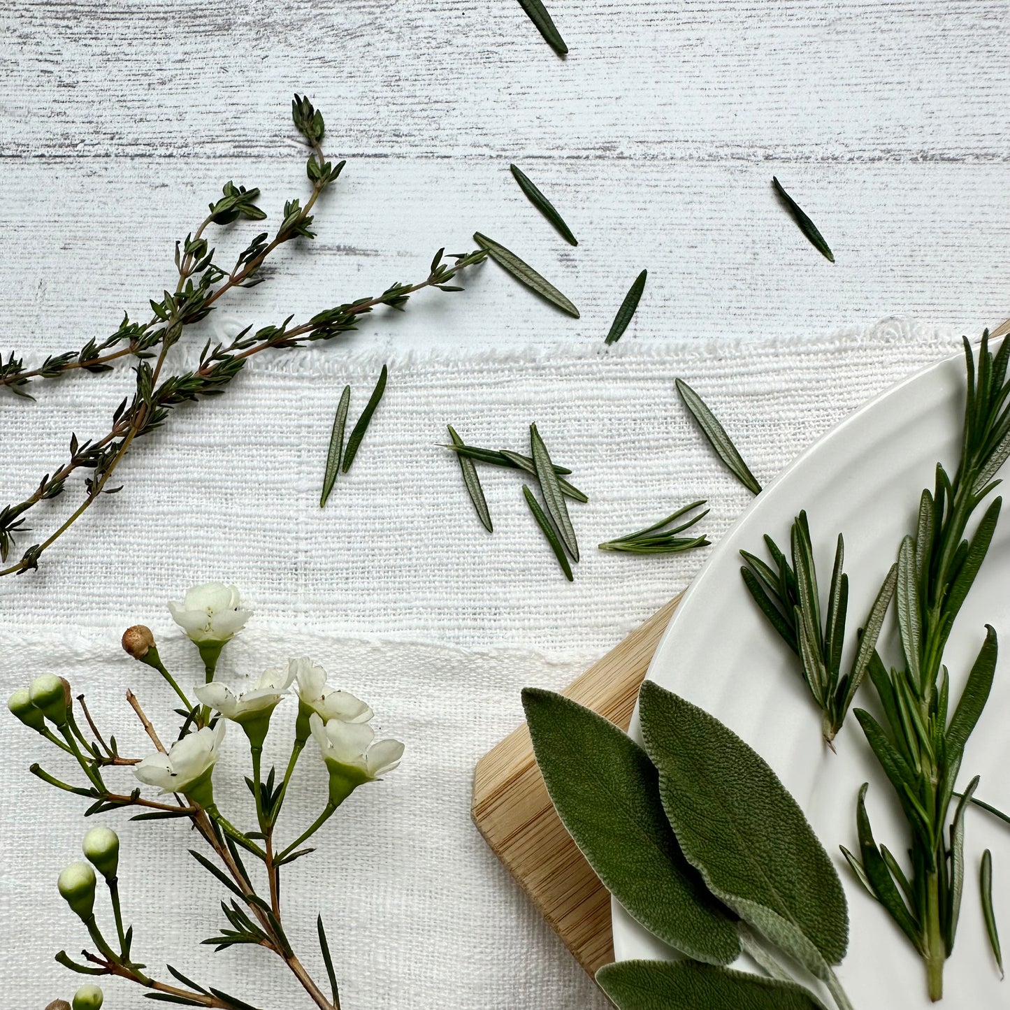 Three Wick Candle - Rosemary, Sage + Thyme