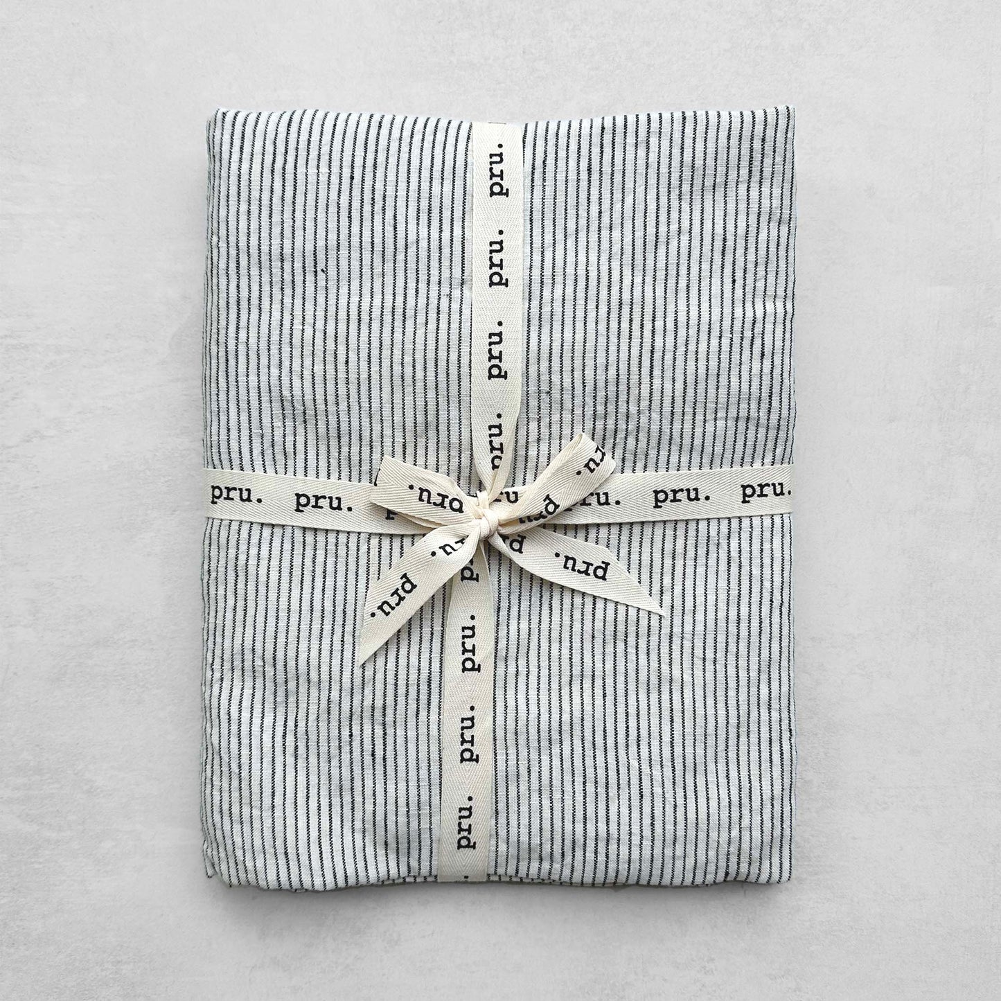 Travel Towel 100% OEKO-TEX® Certified Linen - Stripe