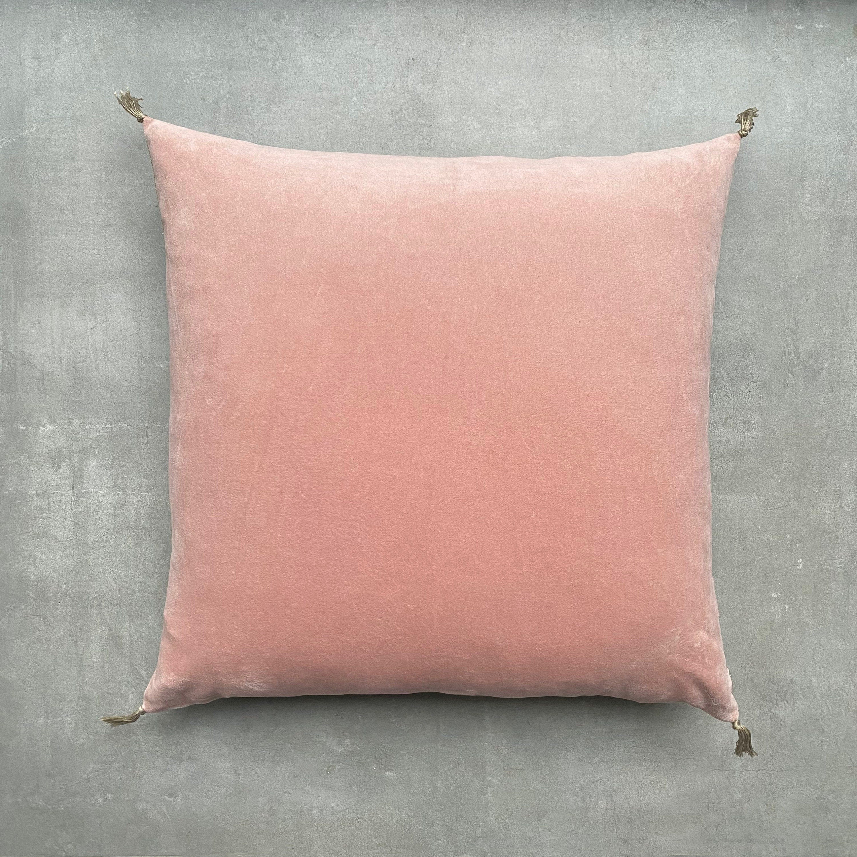 The Velvet And Linen Cushion Pale Pink Prudesign The Velvet And Linen Cushion Pale Pink Prudesign