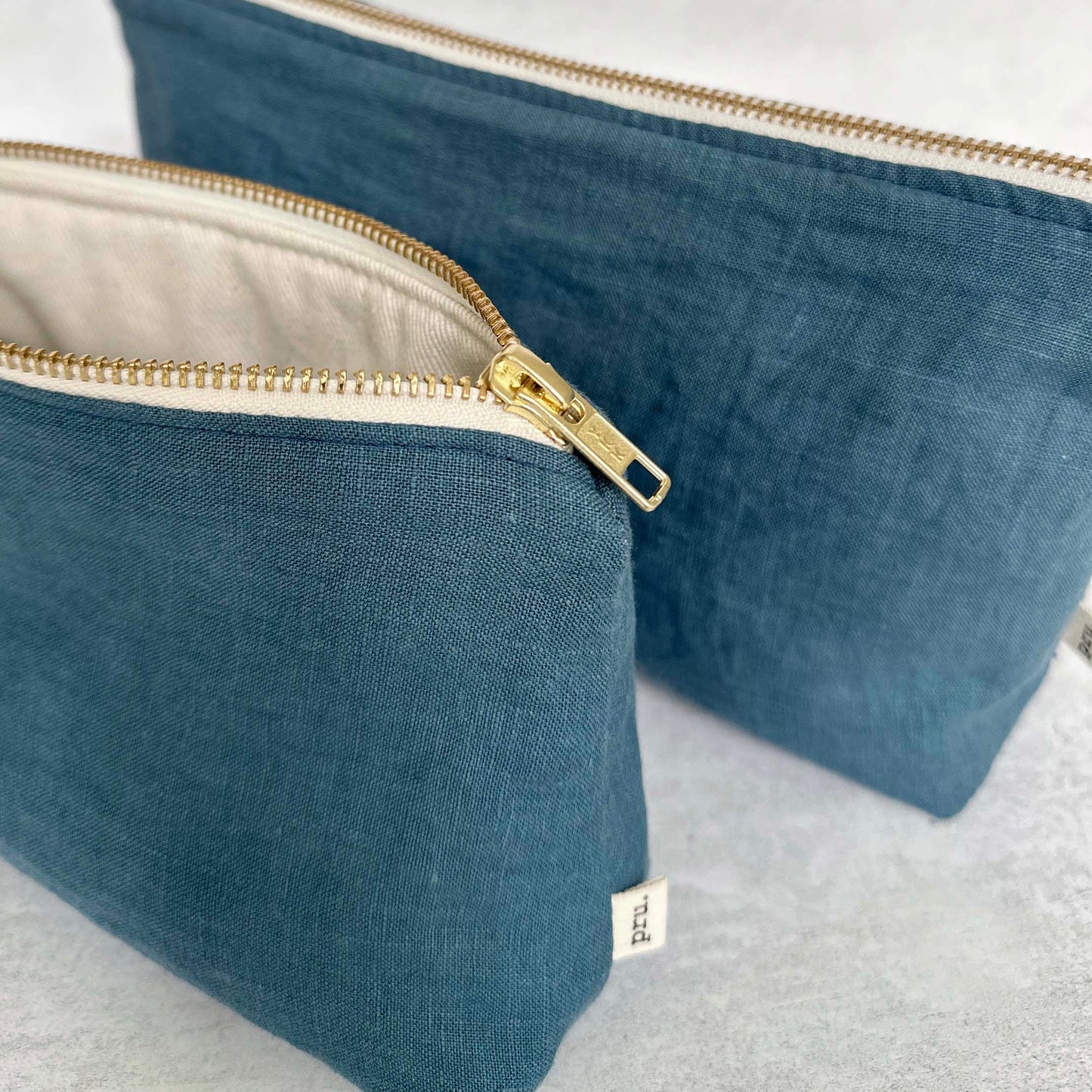 The Linen Pouch Bag - Islington Blue