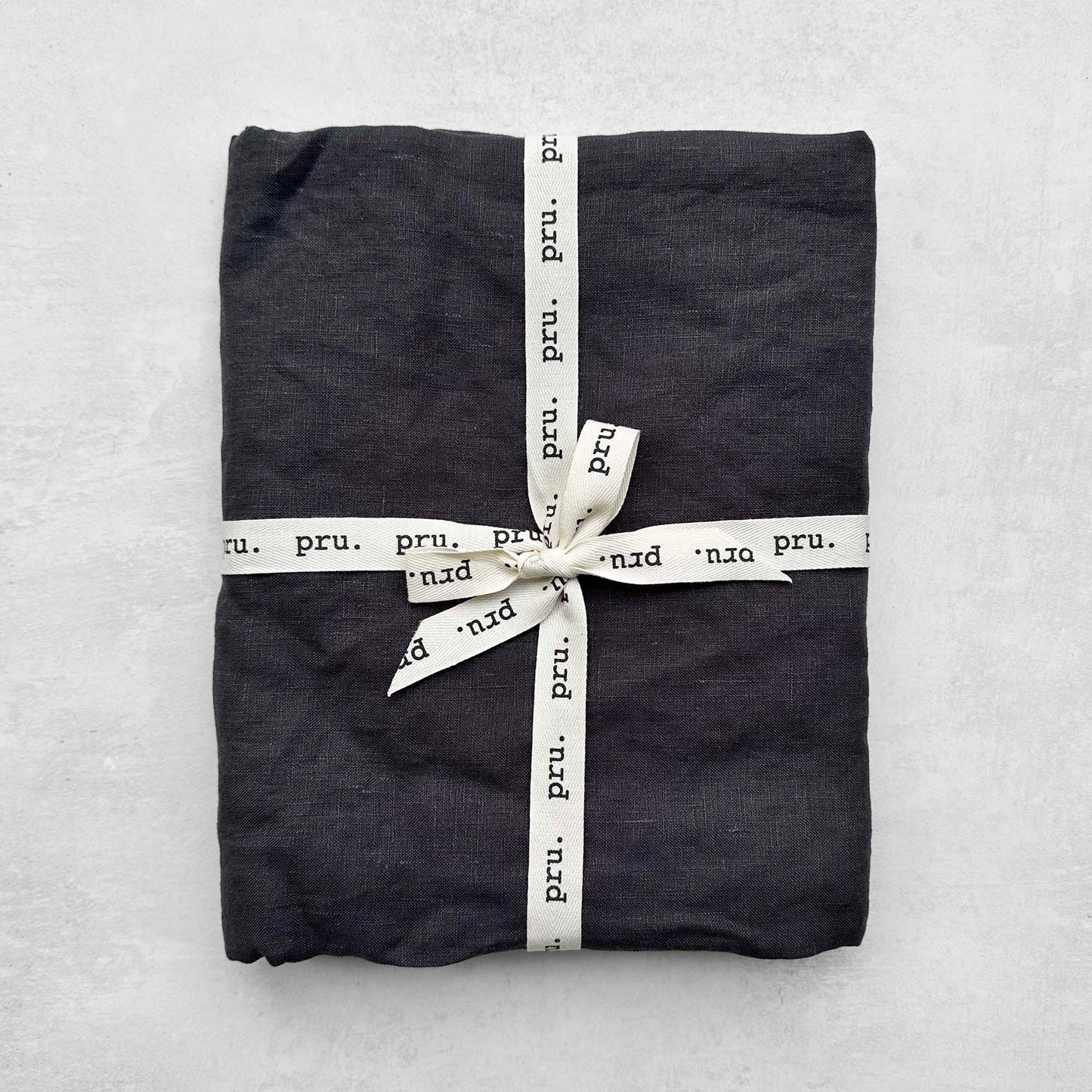 Travel Towel 100% OEKO-TEX® Certified Linen - Charcoal