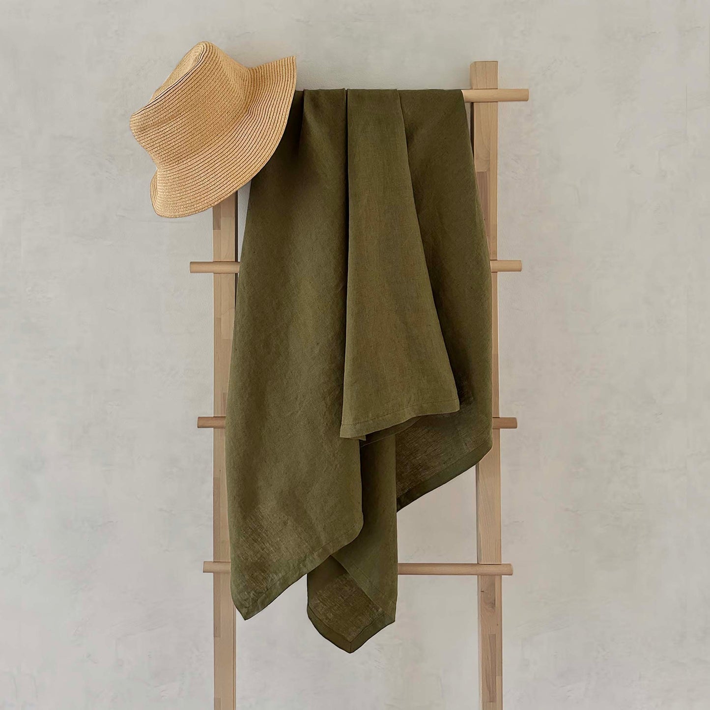 Travel Towel 100% OEKO-TEX® Certified Linen - Khaki