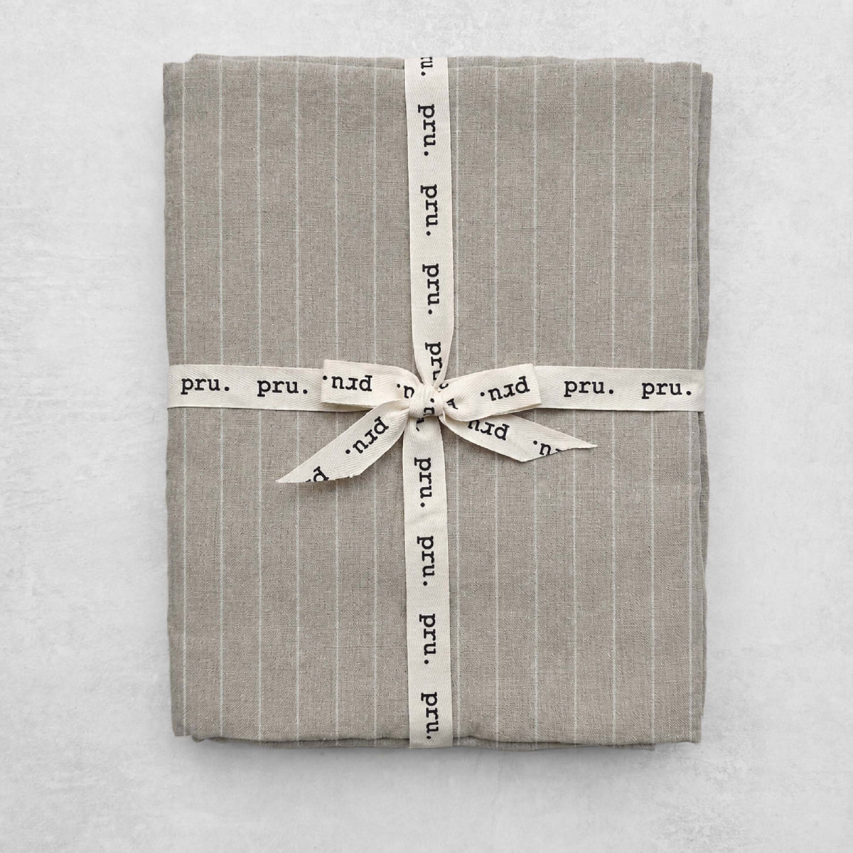 Travel Towel 100% OEKO-TEX® Certified Linen - Sandstripe
